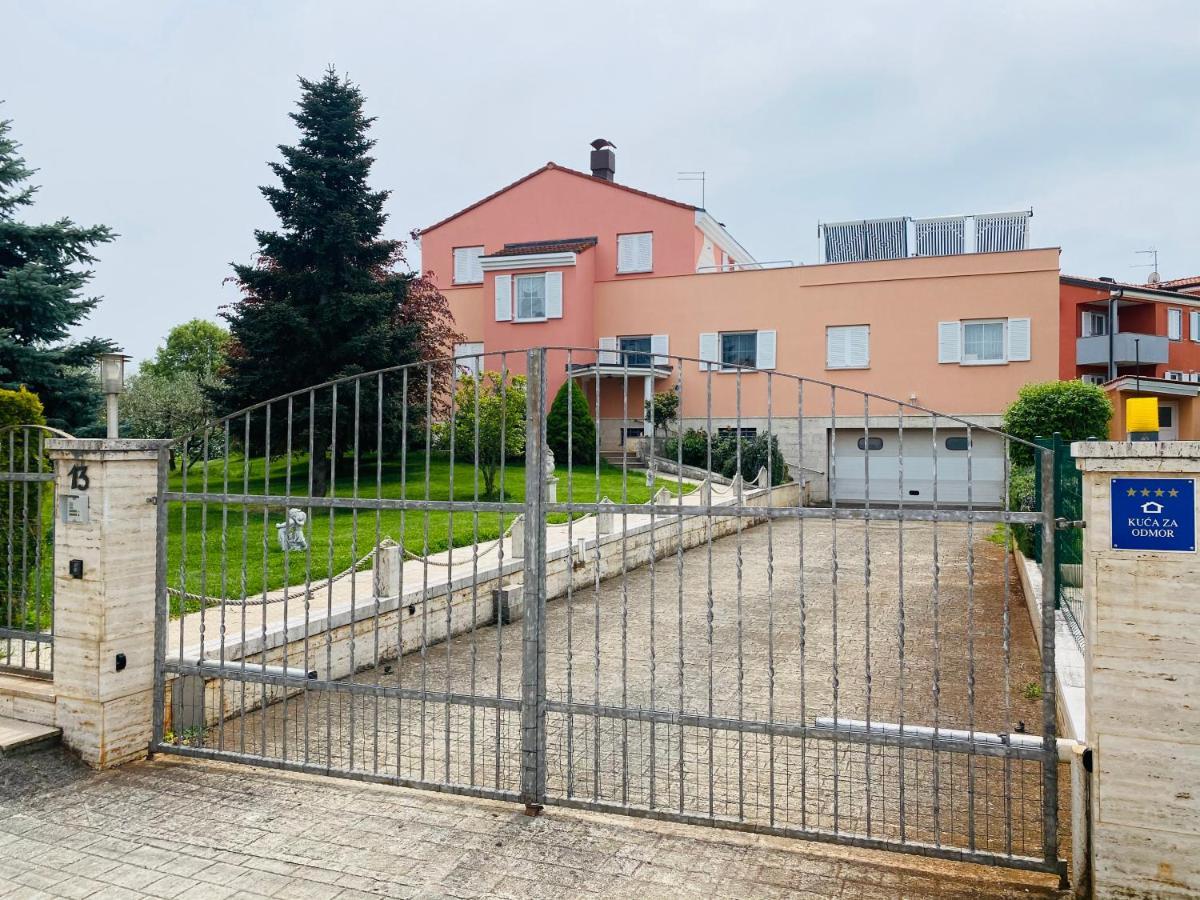 Apartamento Casa Cino Umag Exterior foto