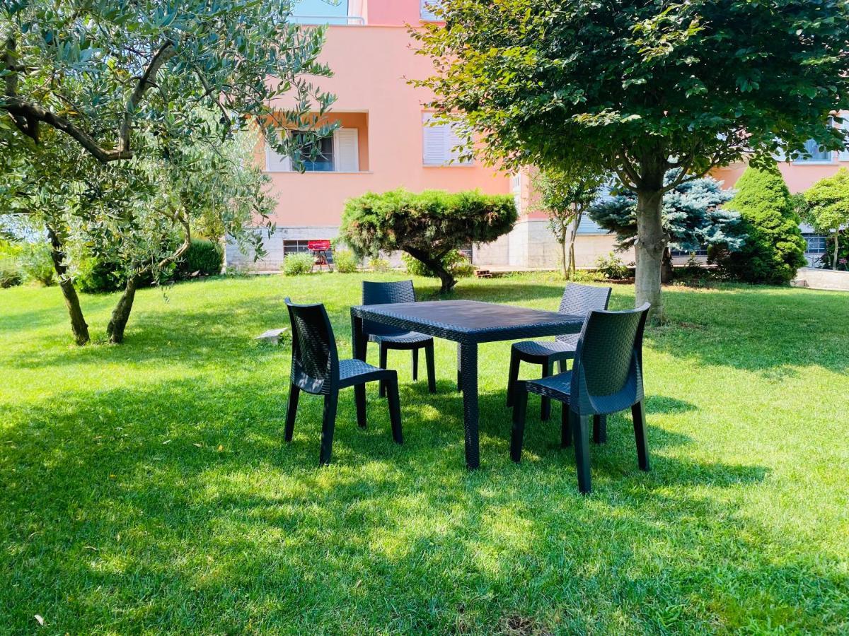 Apartamento Casa Cino Umag Exterior foto