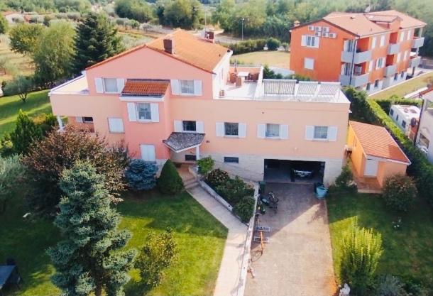 Apartamento Casa Cino Umag Exterior foto