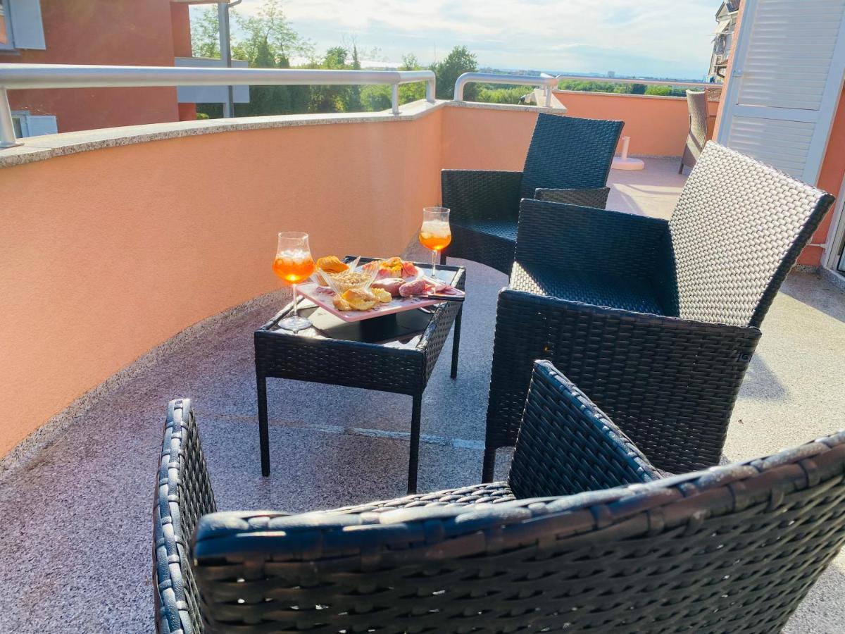 Apartamento Casa Cino Umag Exterior foto